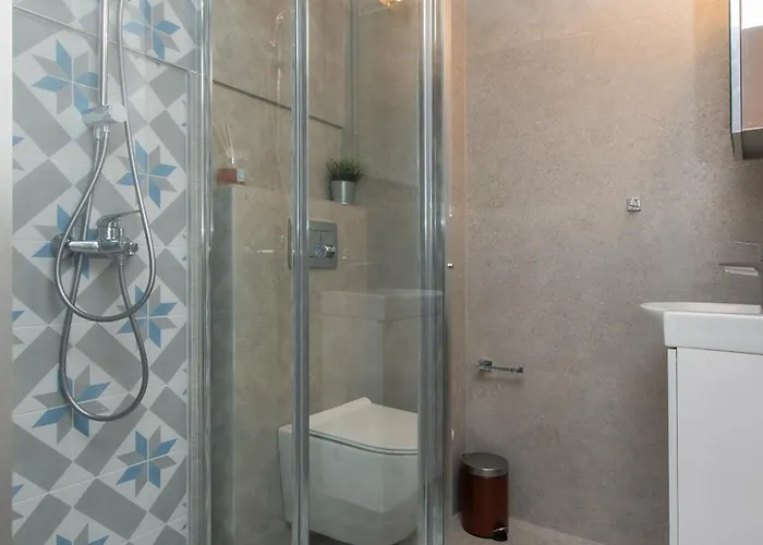 شقة Modern Loft With Parking Near White Tower *