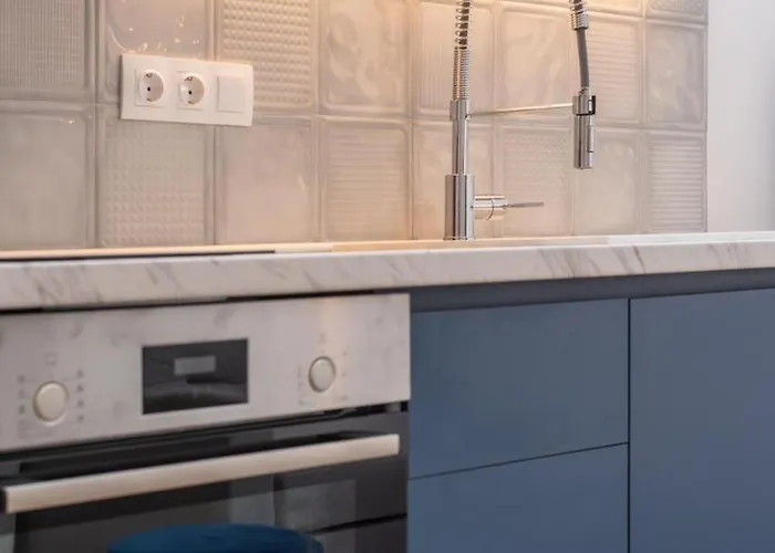 Modern Loft With Parking Near White Tower شقة *