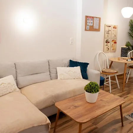아파트 Modern Loft With Parking Near White Tower *